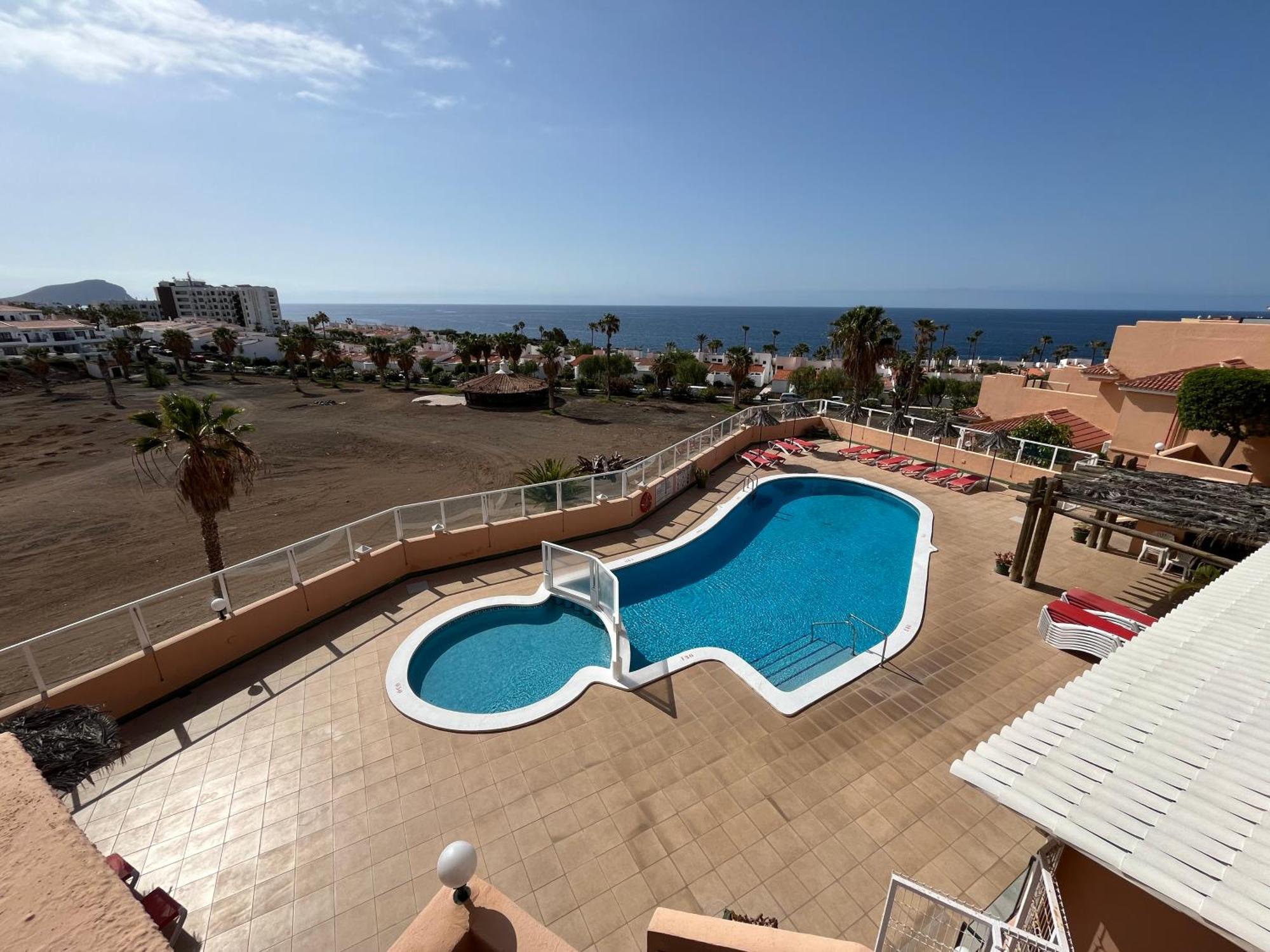 Terrazas De La Paz Holiday Beach House San Miguel de Abona Exterior photo